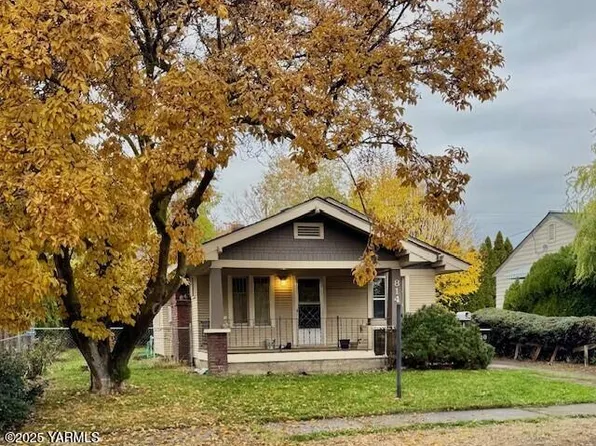 814 S 4th Ave, Yakima, WA 98902