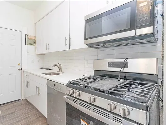 Rented by Abba Realty Associates INC | media 2