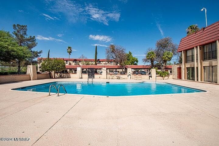 1st image of 6302 N Barcelona Ln Unit 619