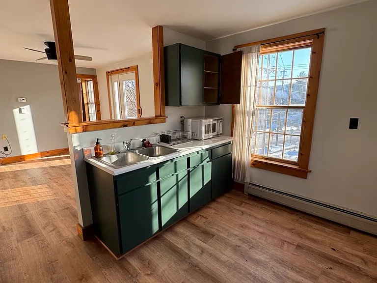 124 Main St #3 — Photo 2