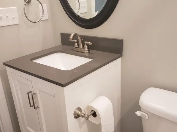 704 Burroughs St, Conway, SC 29526