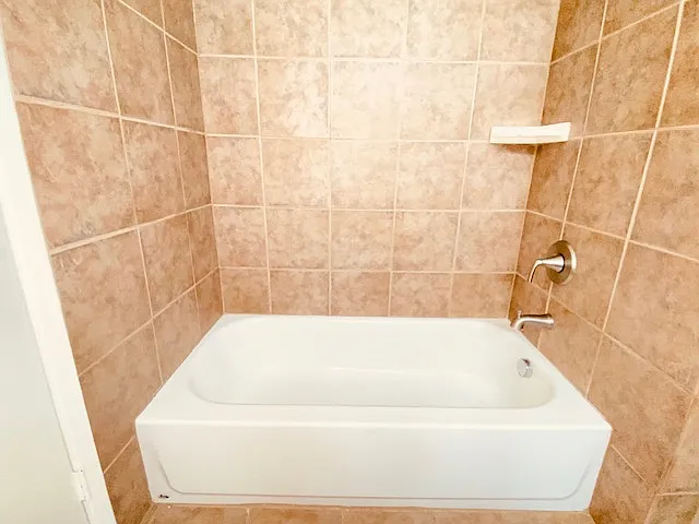 4503 E Rhonda Dr — Photo 16
