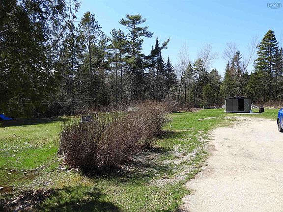 4th image of 767 Mill Rd