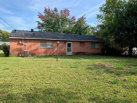 4th image of 1507 Anita St