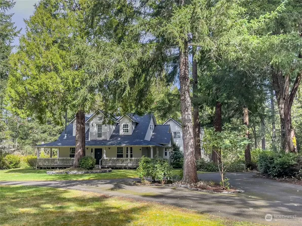 7605 Lackey Road NW, Vaughn, WA 98394