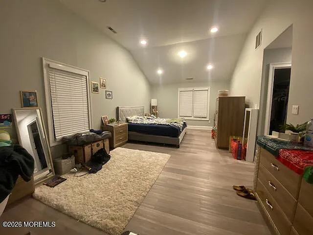 5 bed, 3.5 bath, 3540 sqft, $3,750 — Photo 3
