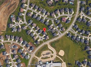 16425 Lucille St, Overland Park, KS 66221