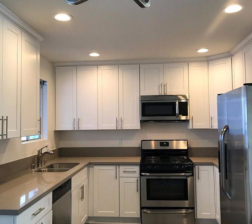 1st image of 4421 Allott Ave #20