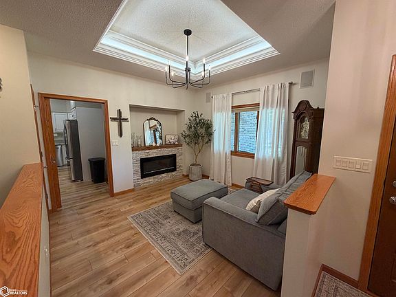 3rd image of 502 Kingman Cir