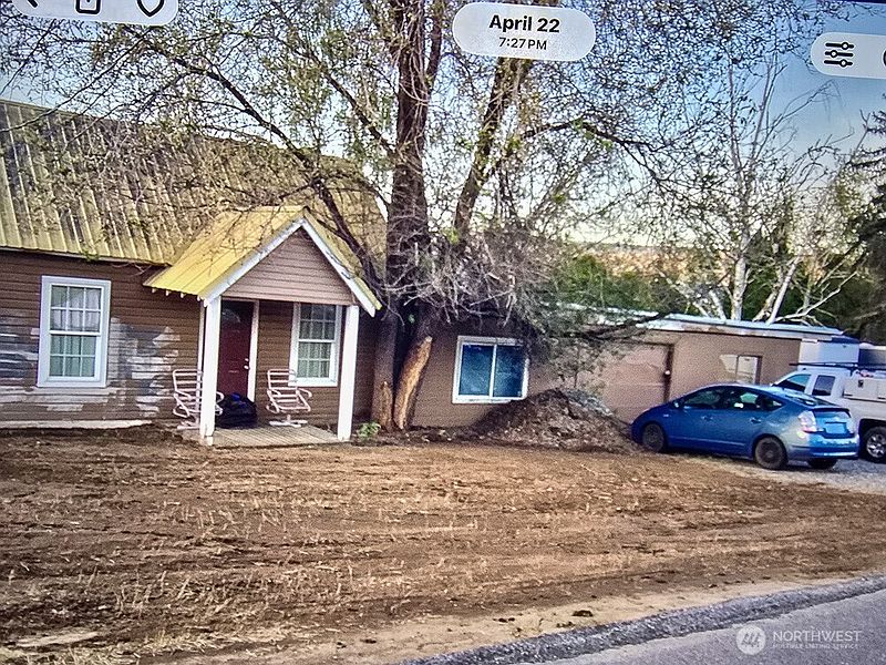 3rd image of 1322 4th Street