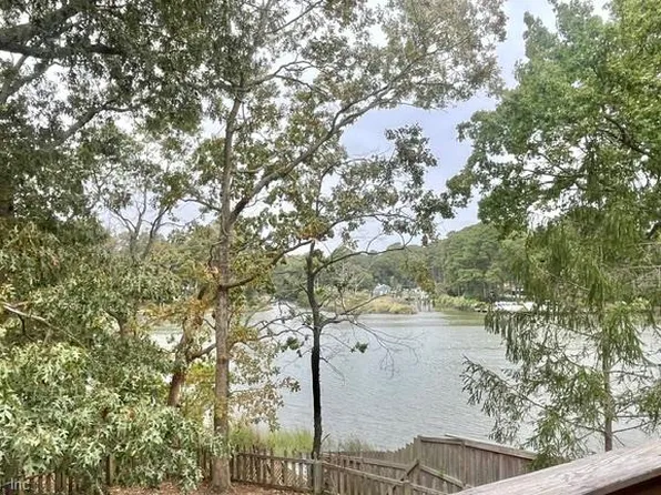 514 Benlea Ct, Virginia Beach, VA 23454