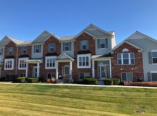 2507 Neubauer Cir, Lindenhurst, IL 60046