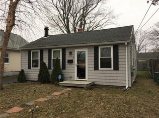 99 Greylawn Ave, Warwick, RI 02889