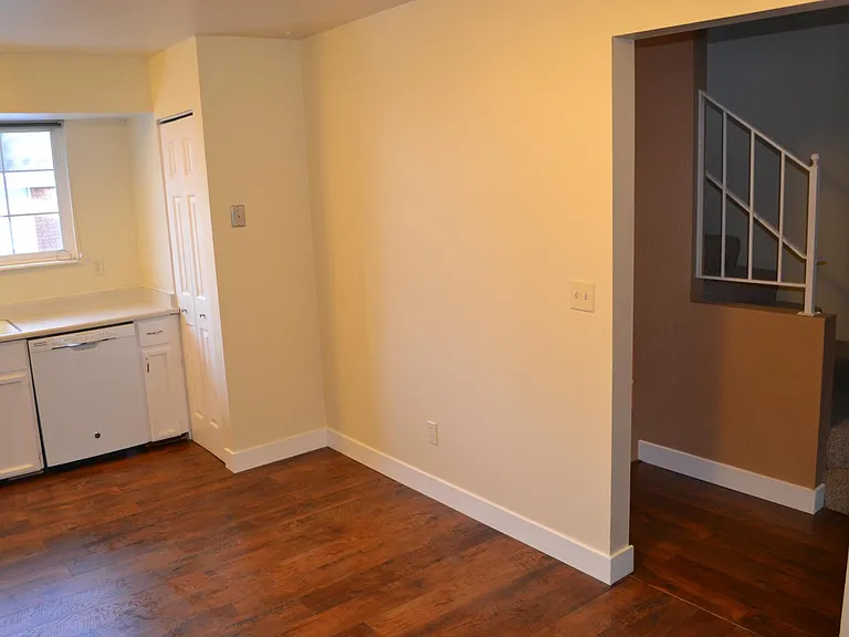 638 E Williamsburg Park Cir — Photo 20