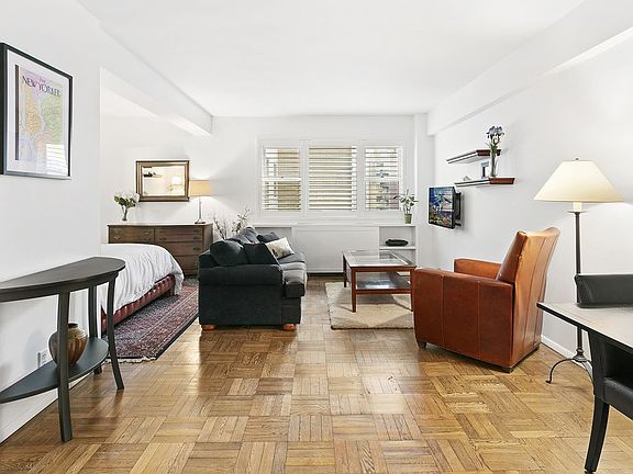 3rd image of 345 E 56th St APT 15A