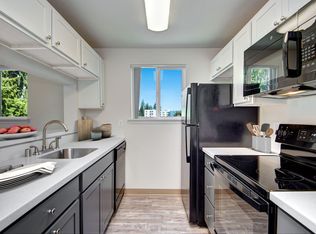 Linden Highlands, Seattle, WA 98133