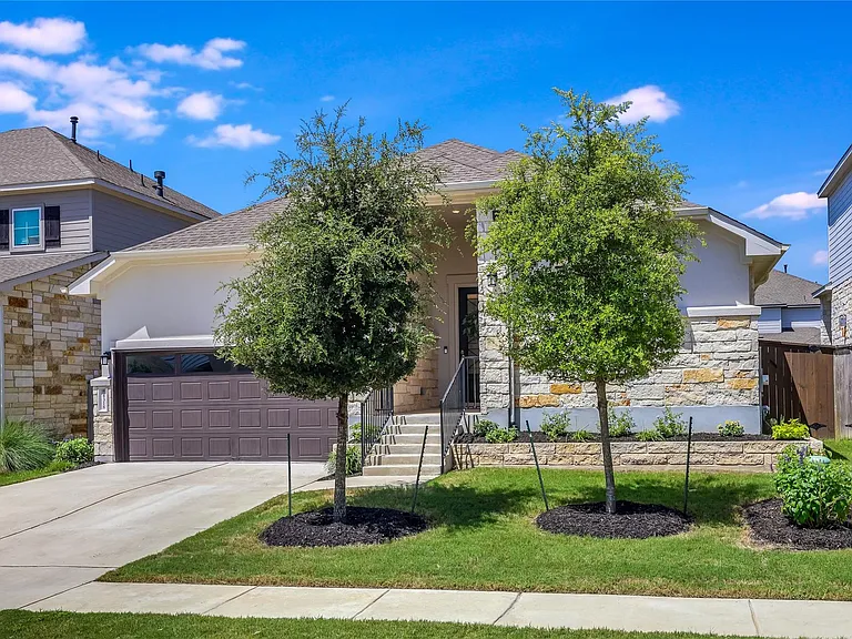 4318 Frankfurt Ln — Photo 1