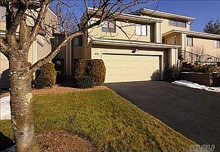 5th image of 23 Pheasant Ln