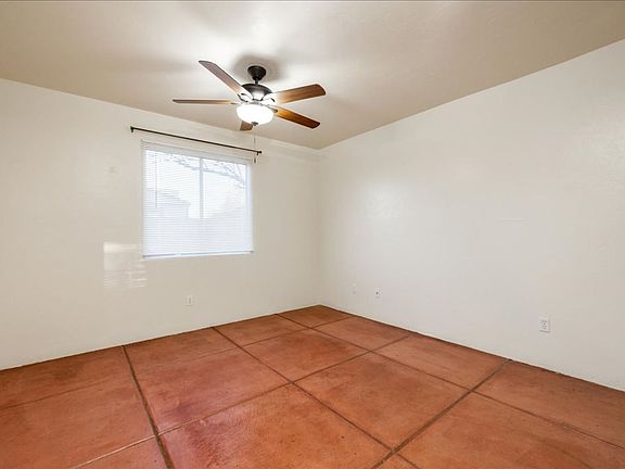 3rd image of 3642 E 4th St Unit 3