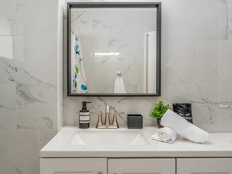 We've got you covered with all the essentials you need for a stress-free stay, including fresh, fluffy towels and complimentary toiletries.