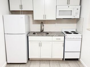 334 S Broadway #15, Lexington, KY 40508