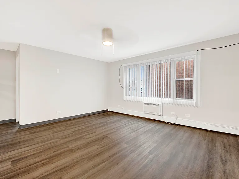 10339 McVicker Ave #1E — Photo 5