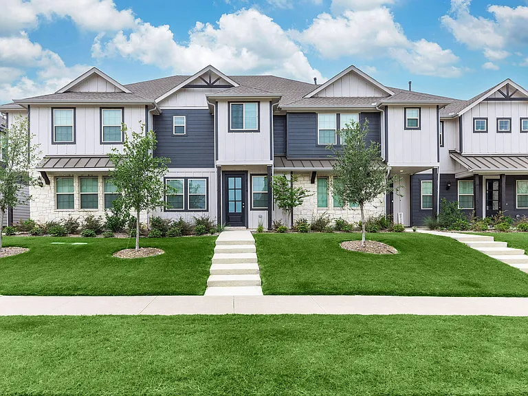 Tavolo Park Townhomes — Photo 2