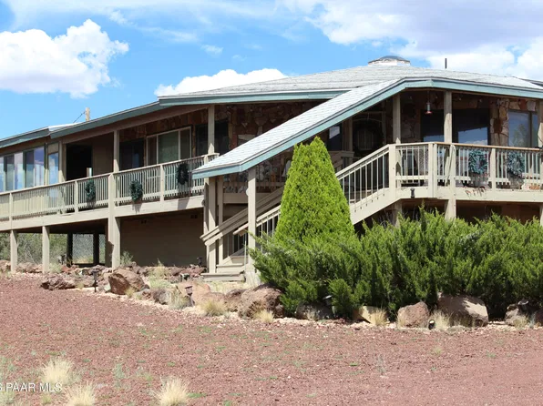 3229 N Double A Ranch Rd, Williams, AZ 86046
