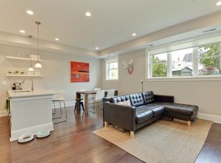 321 18th St SE UNIT 3, Washington, DC 20003