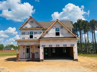 409 Springtooth Dr, Zebulon, NC 27597