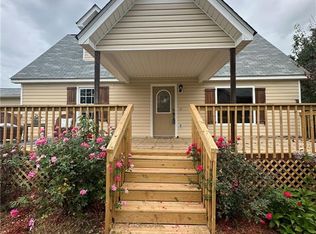 570 Coleman Mill Rd, Carrollton, GA 30116