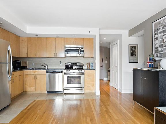 2nd image of 362 Saint Nicholas Ave APT 8B