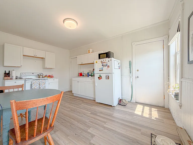 57 Saint Lawrence St #3 — Photo 37