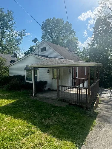 237 Collins Dr Photo 1