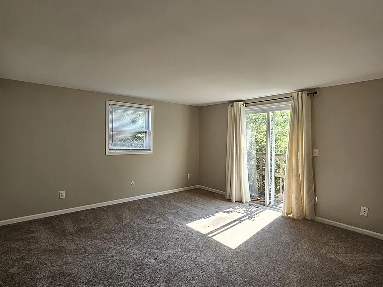 8737 Dixie Hwy #1 — Photo 8