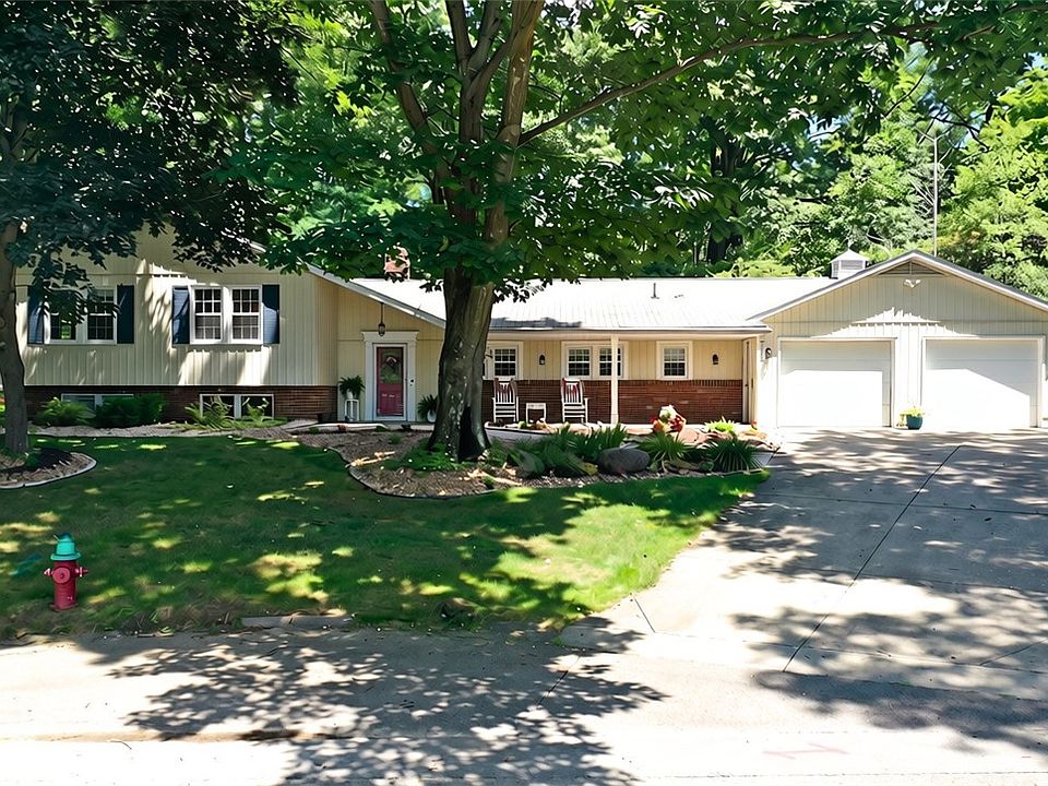 1st image of 433 Shady Dr