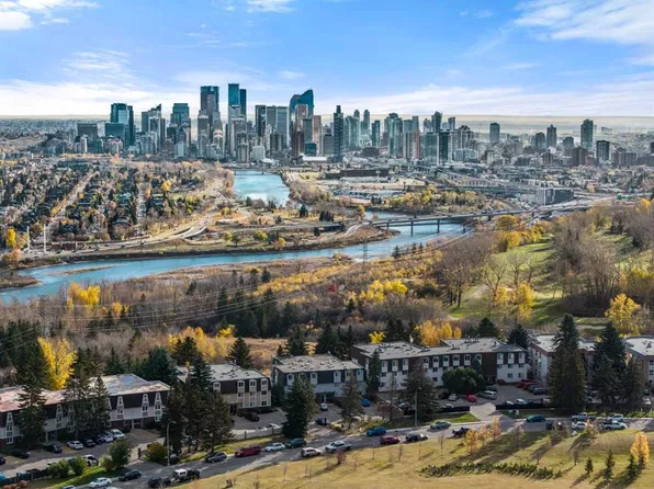 504 W Cedar Cres SW #101, Calgary, AB T3C 2Y8