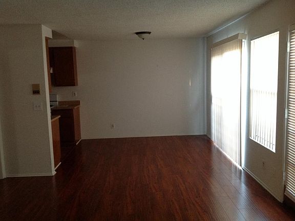 2nd image of 4248 Whitsett Ave APT 202