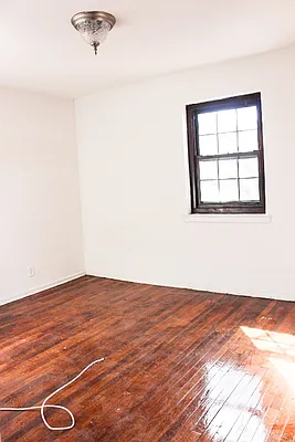 Sold by RES New York | media 36