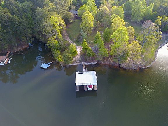 3rd image of 4661 Ben Hill Dr