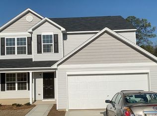 1401 Deal St, Fayetteville, NC 28306