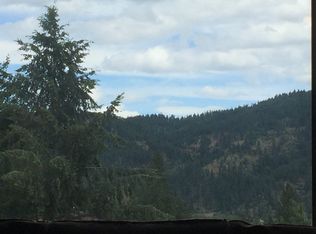 2217 Crabapple Ln, Saint Maries, ID 83861