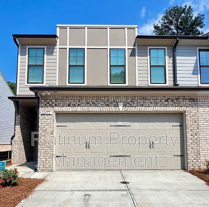 1st image of 1177 Lucan Ln