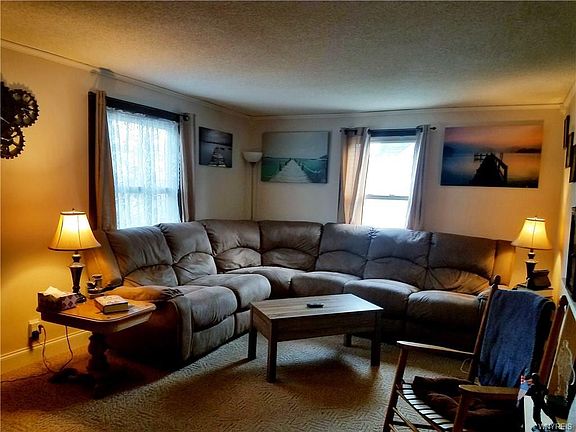 5th image of 168 Bright St