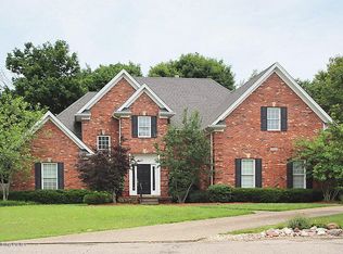 6304 Windygo Ct, Windy Hills, KY 40207