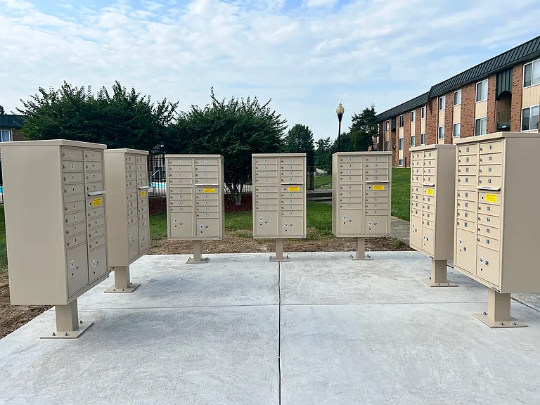 Derby Run Apartments — Photo 18