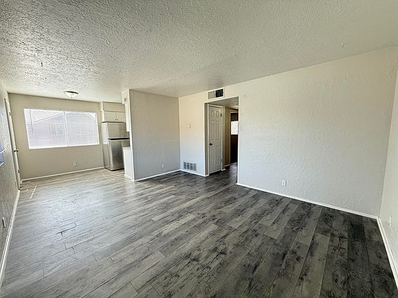 3rd image of 405 Dorado Ct SE