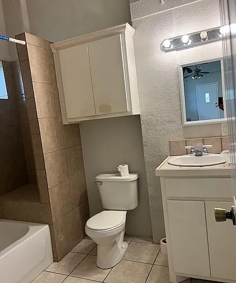 181 Bradford Ln #B — Photo 10