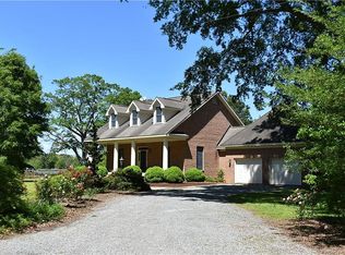 8771 Waverley Ln, Gloucester, VA 23061
