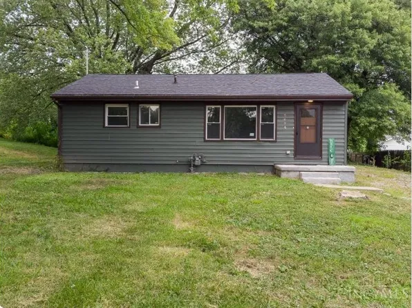 5684 Olive Rd, Franklin, OH 45005